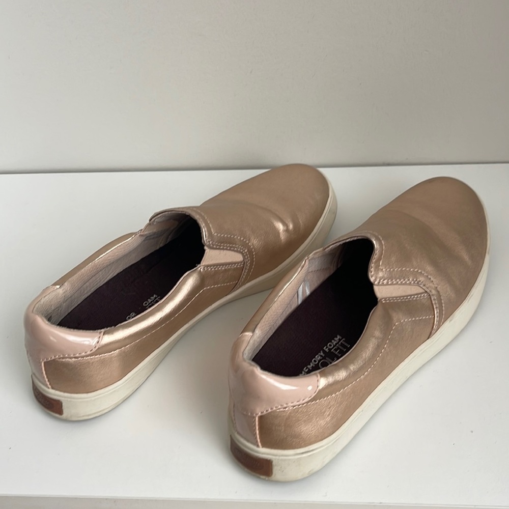dr scholls slip on sneakers